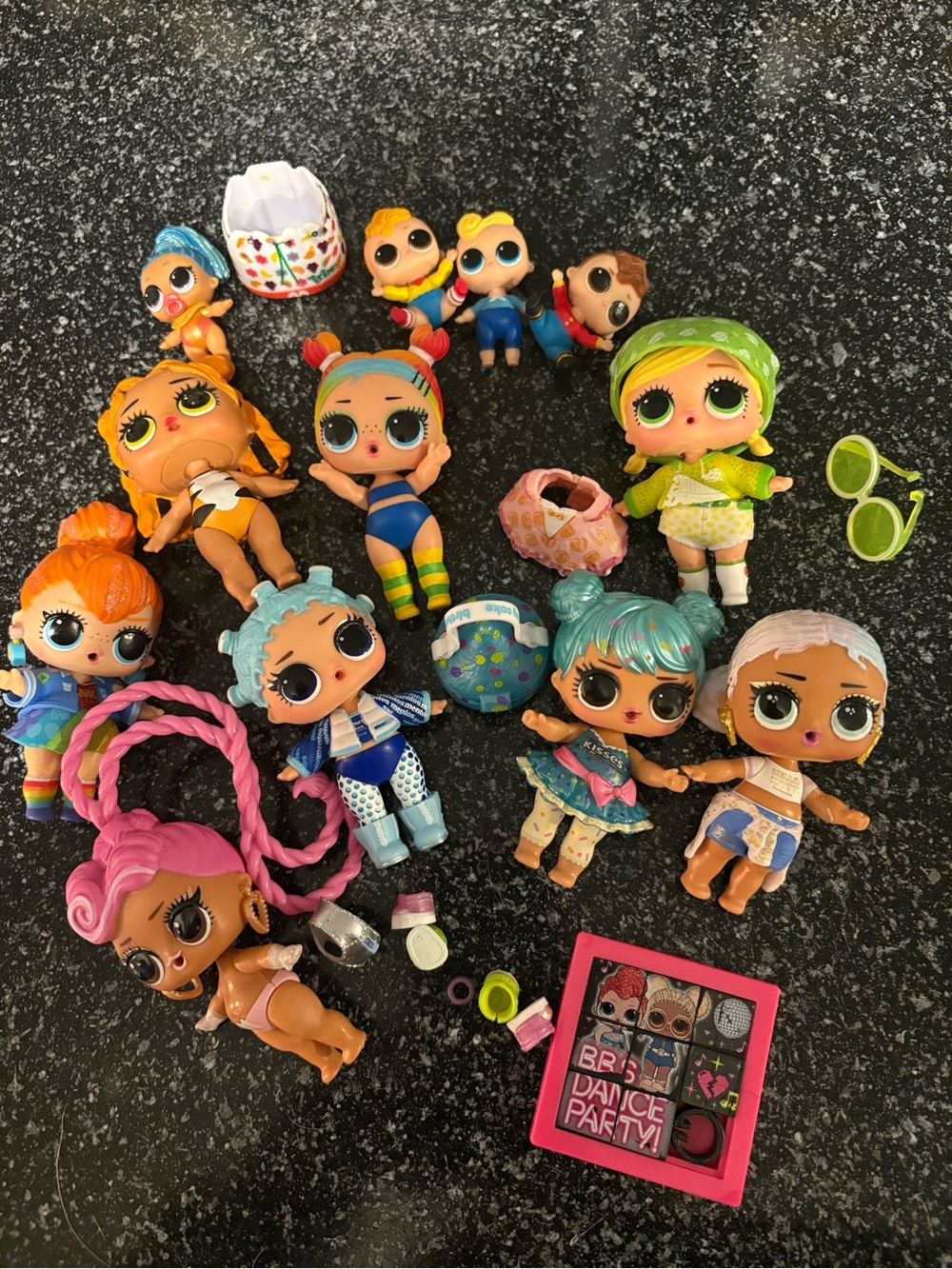 L.O.L. Surprise! Dolls Set with Teal, Pink, Yellow & Green Accents